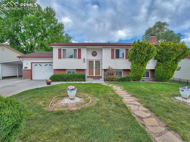 1555  Luna Vista  , colorado springs  House Search MLS Picture