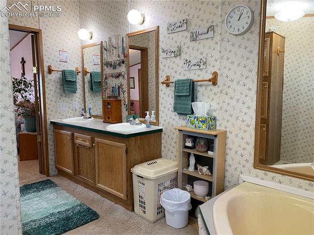 MLS Image for 3955 S Meridian  ,Colorado Springs, Colorado