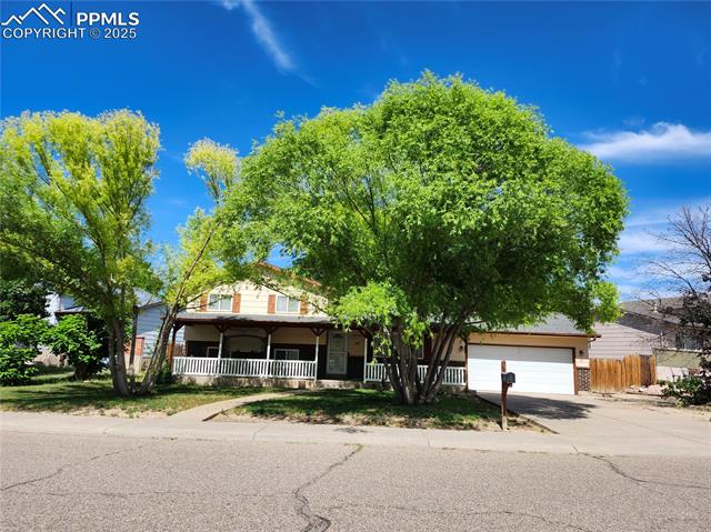 36  Briarwood  , pueblo  House Search MLS Picture