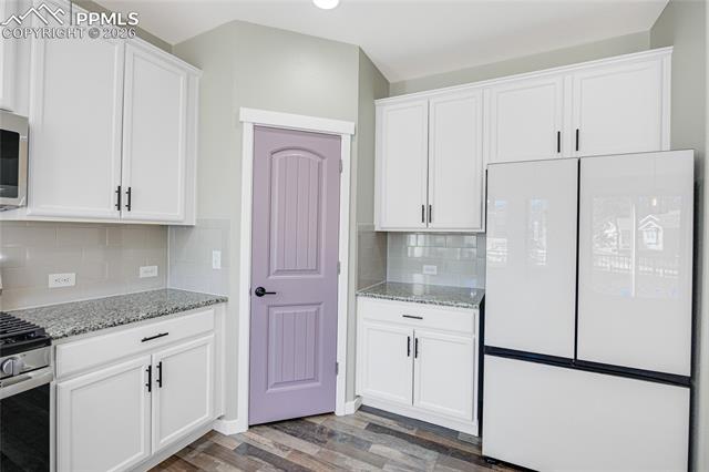 MLS Image for 928  Graywoods  ,Monument, Colorado