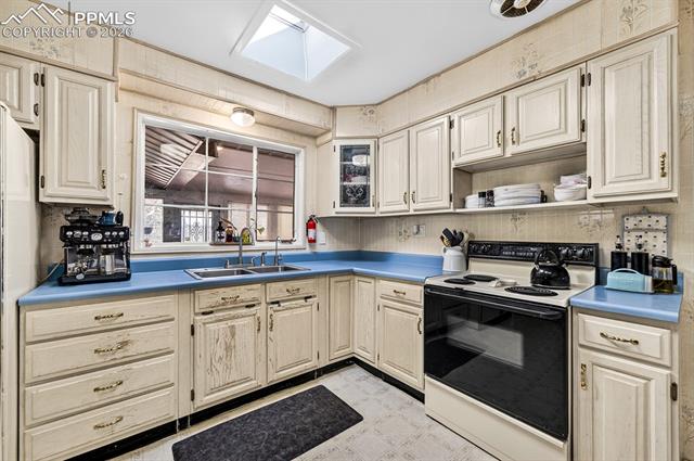 MLS Image for 433  Ponderosa  ,Colorado Springs, Colorado