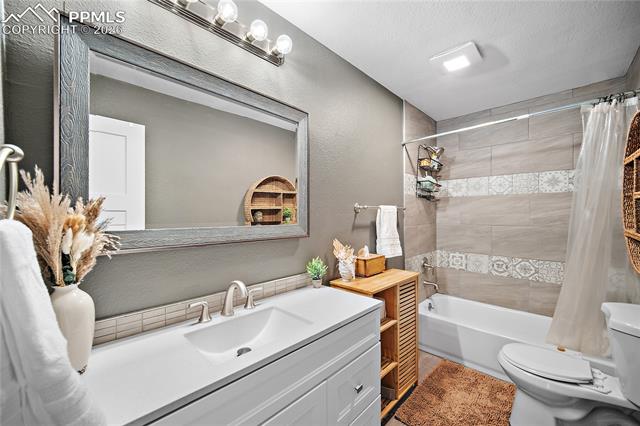 MLS Image for 2633 E Bijou  ,Colorado Springs, Colorado