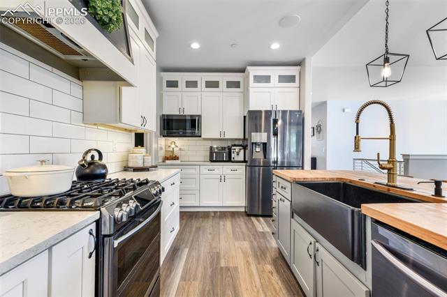 MLS Image for 11428  Shaugnessy  ,Colorado Springs, Colorado