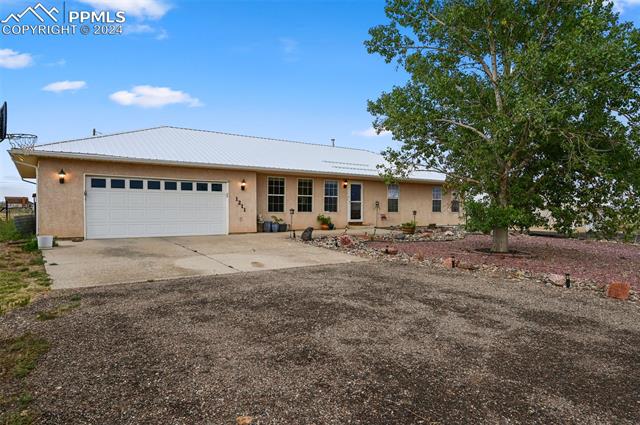 MLS Image for 1211 E Dove Creek  ,Pueblo, Colorado