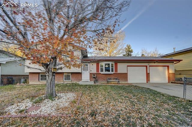 717  Squire  , colorado springs  House Search MLS Picture