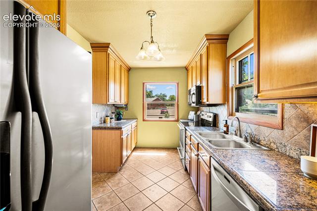 MLS Image for 27  Dunsmere  ,Pueblo, Colorado