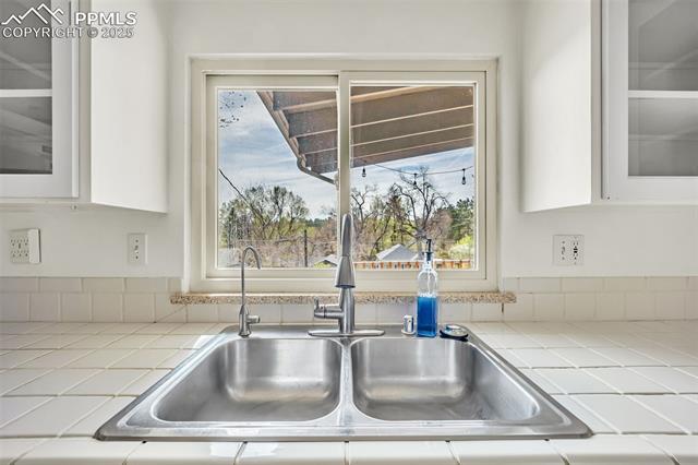 MLS Image for 1624  Cheyenne  ,Colorado Springs, Colorado