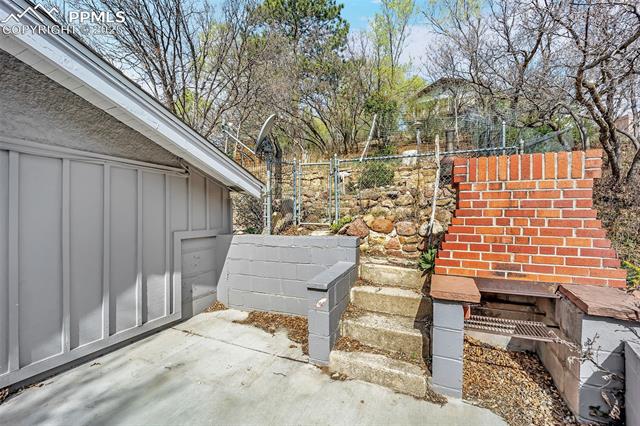 MLS Image for 1624  Cheyenne  ,Colorado Springs, Colorado