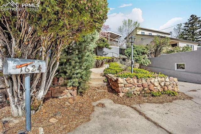 MLS Image for 1624  Cheyenne  ,Colorado Springs, Colorado