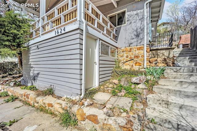 MLS Image for 1624  Cheyenne  ,Colorado Springs, Colorado