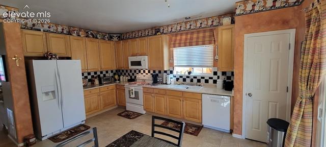 MLS Image for 7258  Bonnie Brae  ,Colorado Springs, Colorado