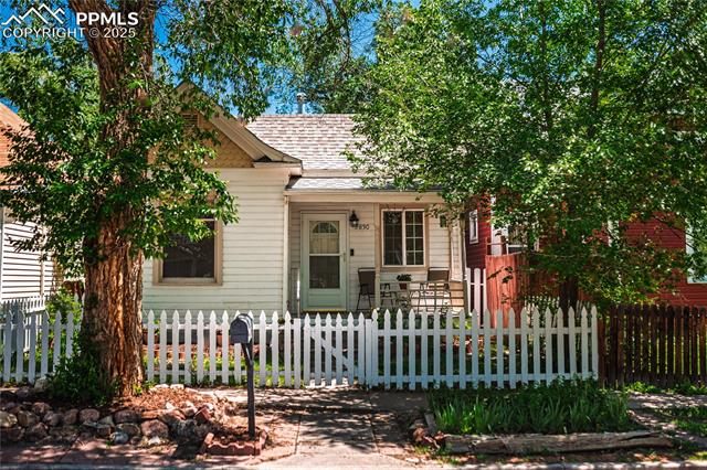2830 W Kiowa  , colorado springs  House Search MLS Picture