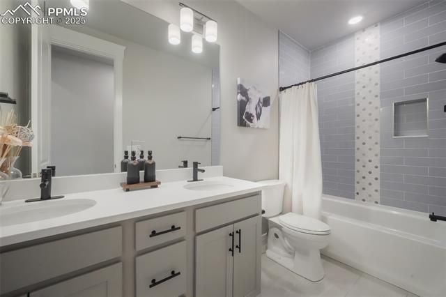 MLS Image for 15776  Native Willow  ,Monument, Colorado