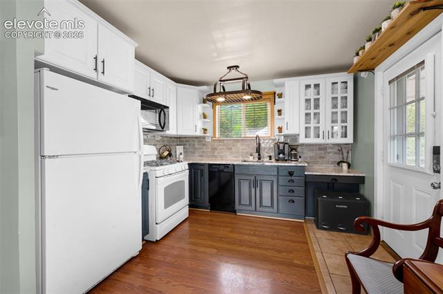 MLS Image for 324  Terrace  ,Manitou Springs, Colorado