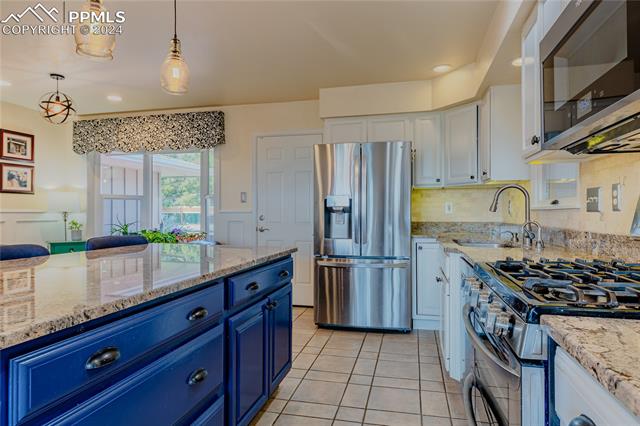 MLS Image for 163  Clarksley  ,Manitou Springs, Colorado