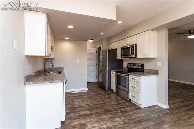 MLS Image for 4505  Lamplighter   ,Colorado Springs, Colorado