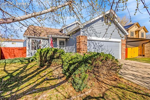 MLS Image for 3928  Breaking Dawn  ,Colorado Springs, Colorado