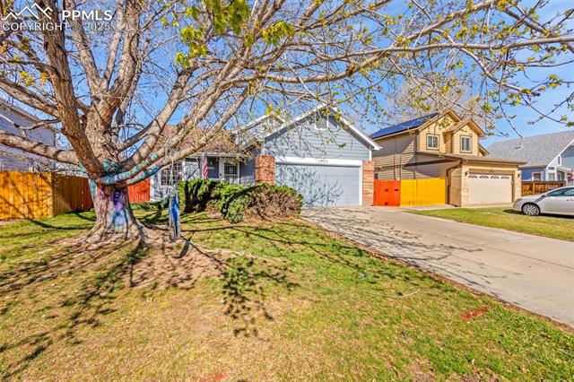 MLS Image for 3928  Breaking Dawn  ,Colorado Springs, Colorado