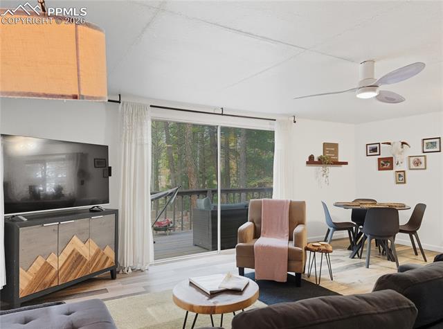 MLS Image for 112  Denwood  ,Florissant, Colorado
