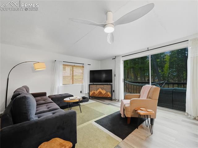 MLS Image for 112  Denwood  ,Florissant, Colorado