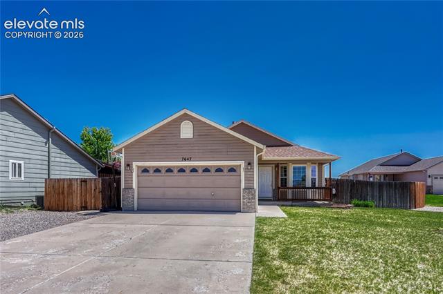 7647  Sailwind  , colorado springs&nbsp; House Search MLS Picture