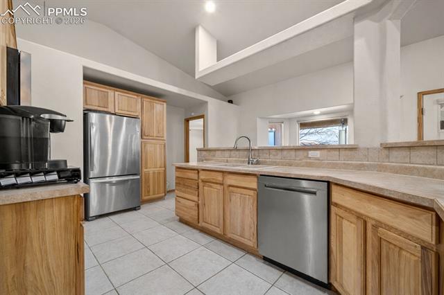 MLS Image for 1225 N Parkridge  ,Pueblo, Colorado