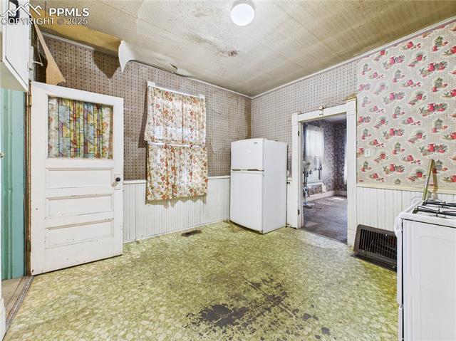 MLS Image for 1001 E Orman  ,Pueblo, Colorado