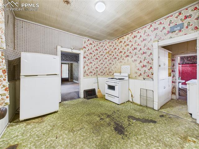 MLS Image for 1001 E Orman  ,Pueblo, Colorado