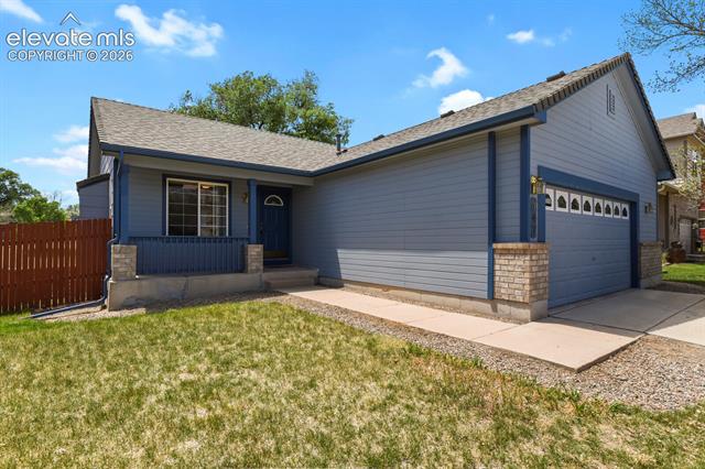 747  Ridgebury  , fountain&nbsp; House Search MLS Picture