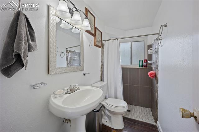 MLS Image for 7118  Metropolitan  ,Colorado Springs, Colorado