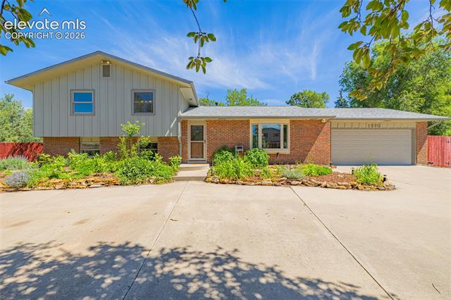 1990  Brookwood  , colorado springs&nbsp; House Search MLS Picture
