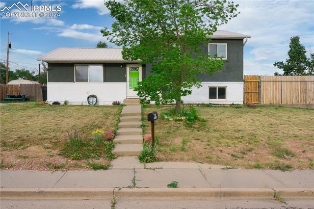 1302 N Kingston  , pueblo  House Search MLS Picture