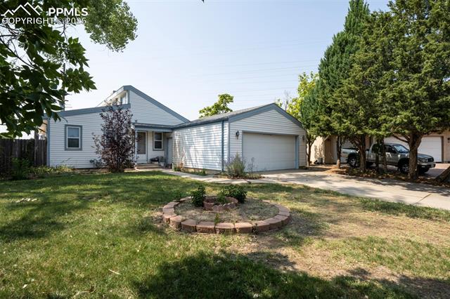 14  Crested Hill  , pueblo&nbsp; House Search MLS Picture