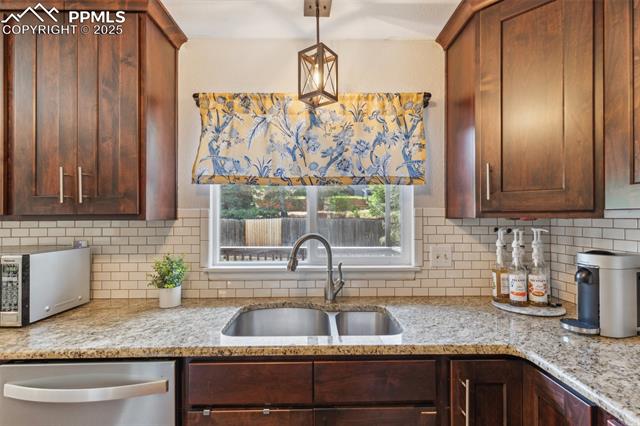 MLS Image for 3355 E Oak Creek  ,Colorado Springs, Colorado