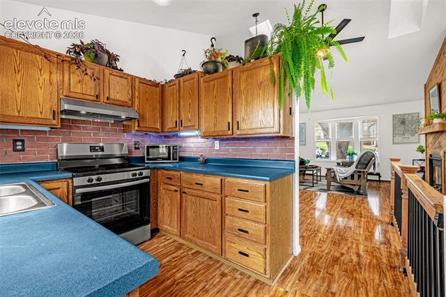 MLS Image for 539  Rolling Hills   ,Colorado Springs, Colorado