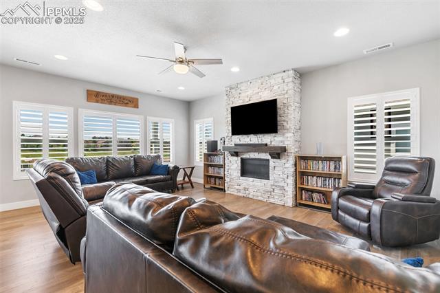 MLS Image for 8323  Noreen Falls  ,Colorado Springs, Colorado