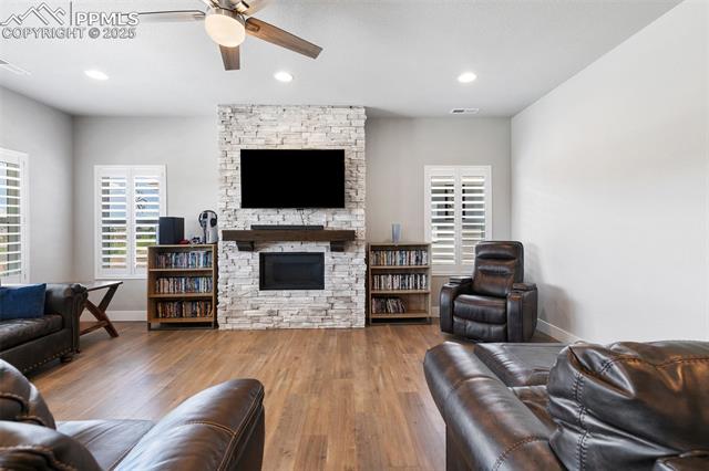 MLS Image for 8323  Noreen Falls  ,Colorado Springs, Colorado