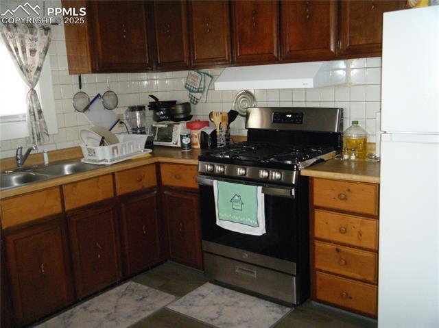 MLS Image for 835  Aspen  ,Pueblo, Colorado