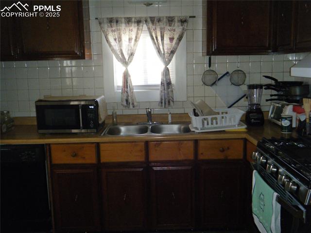 MLS Image for 835  Aspen  ,Pueblo, Colorado