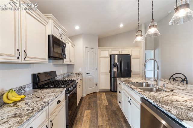 MLS Image for 914 S Rosa Linda  ,Pueblo, Colorado