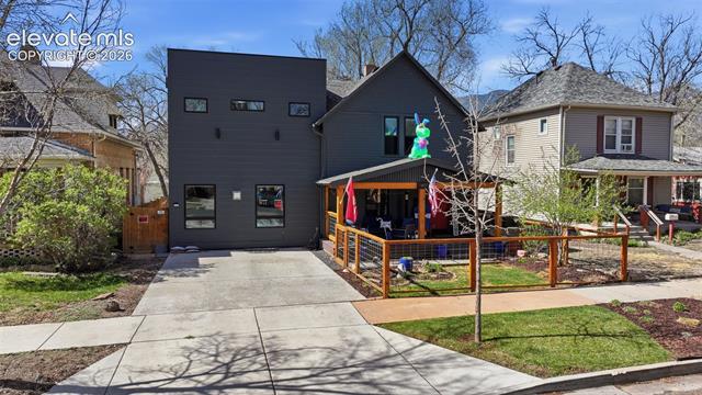 1607 W Pikes Peak  , colorado springs&nbsp; House Search MLS Picture
