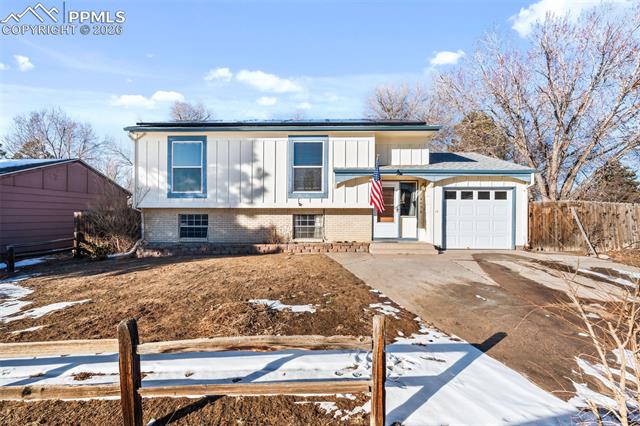 4096  London  , colorado springs&nbsp; House Search MLS Picture