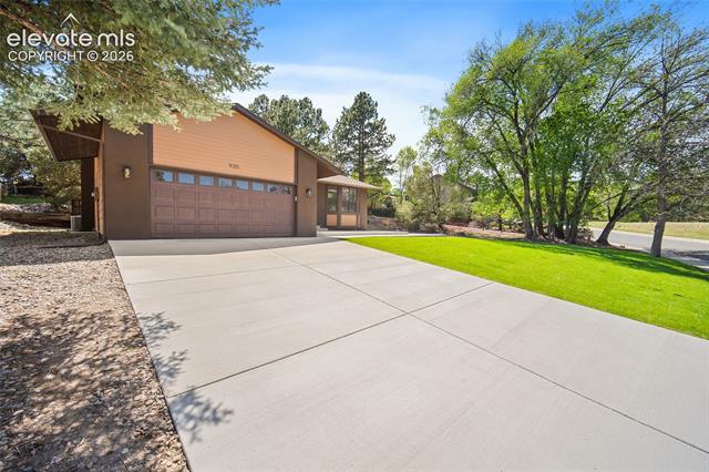 MLS Image for 935  War Eagle  ,Colorado Springs, Colorado