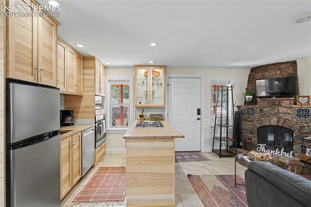 MLS Image for 1702-1/2 W Cheyenne  ,Colorado Springs, Colorado