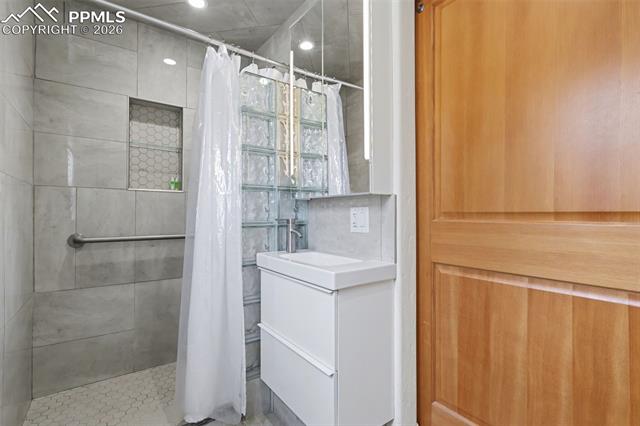 MLS Image for 1702-1/2 W Cheyenne  ,Colorado Springs, Colorado