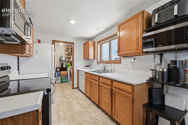 MLS Image for 2025  Piros  ,Colorado Springs, Colorado