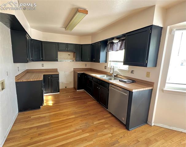 MLS Image for 2215  Parliament  ,Colorado Springs, Colorado