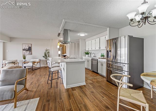 MLS Image for 411  Lakewood  B430 ,Colorado Springs, Colorado