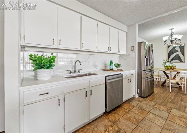 MLS Image for 411  Lakewood  B430 ,Colorado Springs, Colorado