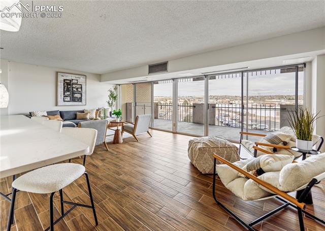 MLS Image for 411  Lakewood  B430 ,Colorado Springs, Colorado